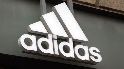 oprichting adidas|Adidas wikipedia.